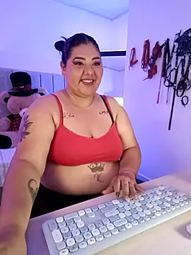 AndreaKinky online show from 11-24-25, 08:14