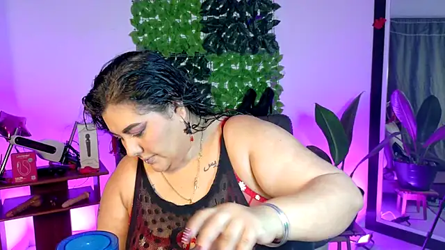 AndreaKinky online show from 06-02-26, 08:05