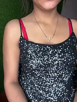 Snapshot of SEXY-SIMI-BHABI chatting on 05-18-26, 03:24 SEXY-SIMI-BHABI online show from 05-18-26, 03:24