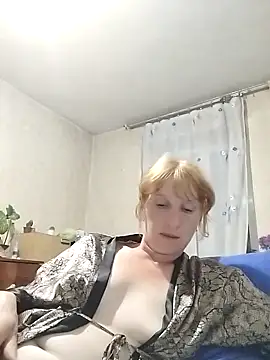 Flower2931 online show from 06-15-26, 07:27