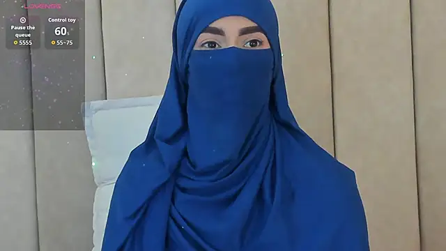  Zahiira  online show from 09-29-25, 11:59