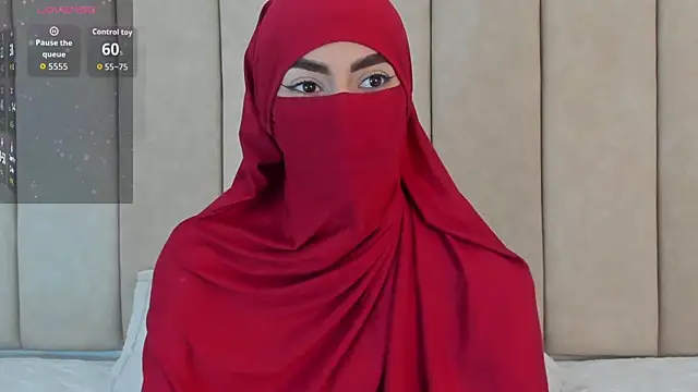  Zahiira  online show from 11-14-25, 11:53