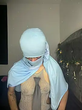 Zahiira  online show from 07-18-26, 11:58