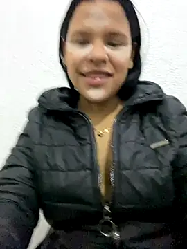 Snapshot of Aisha_poweer chatting on 10-03-25, 02:41 Aisha poweer online show from 10-03-25, 02:41