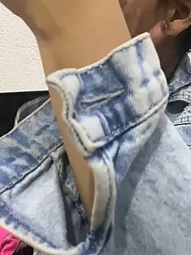 Snapshot of Aisha_poweer chatting on 10-05-25, 01:59 Aisha poweer online show from 10-05-25, 01:59