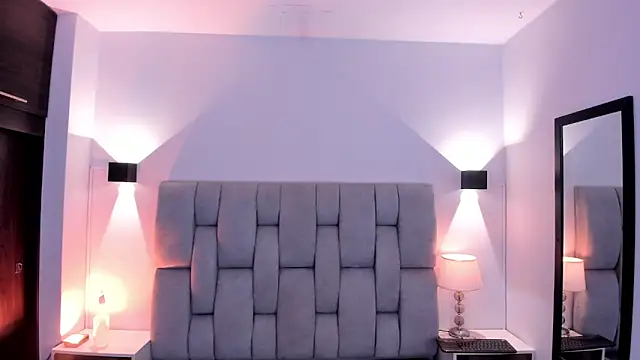 Snapshot of Mia_volkova chatting on 09-21-25, 12:29 Mia volkova online show from 09-21-25, 12:29