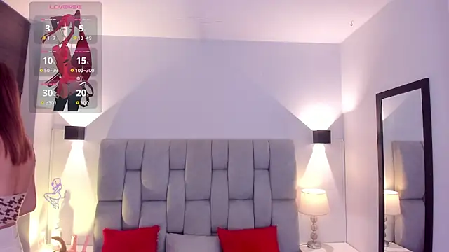 Snapshot of Mia_volkova chatting on 10-10-25, 12:37 Mia volkova online show from 10-10-25, 12:37