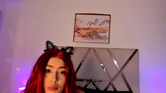 Snapshot of Mia_volkova chatting on 10-31-25, 12:28 Mia volkova online show from 10-31-25, 12:28