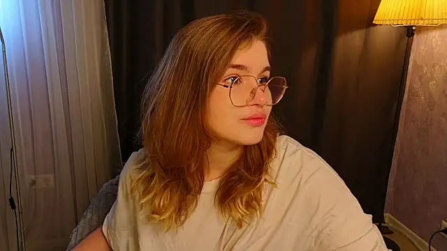 Snapshot of SophieMurrr chatting on 01-07-26, 10:40 SophieMurrr online show from 01-07-26, 10:40