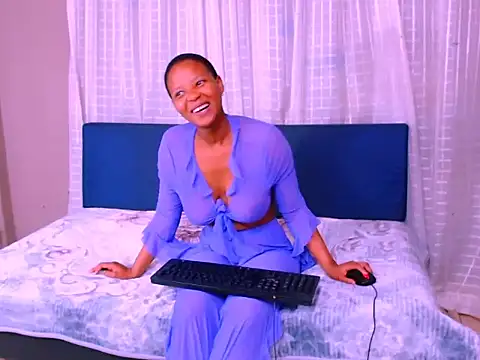 ebonypretty4u69 online show from 09-13-25, 05:40