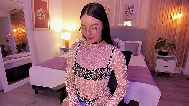 AuroraEvanss online show from 02-09-26, 09:41