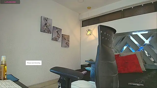 Rossi ss1 online show from 11-25-25, 04:01