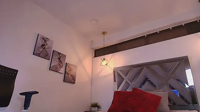 Rossi ss1 online show from 04-16-26, 03:07