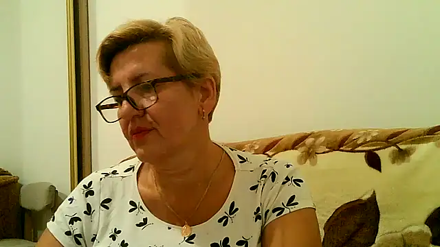 Dana4921 online show from 09-22-25, 05:15