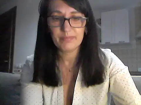 Elena48324 online show from 04-16-26, 05:03