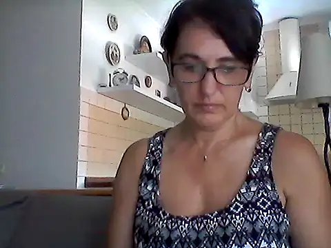 Elena48324 online show from 08-01-26, 11:09