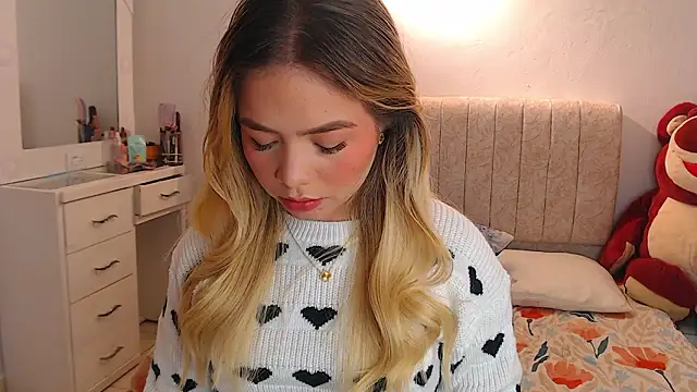 Snapshot of _Tiffany1 chatting on 03-19-26, 02:26 Tiffany1 online show from 03-19-26, 02:26