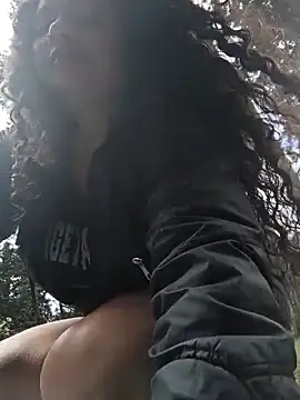 Yaya watson online show from 11-28-25, 03:58