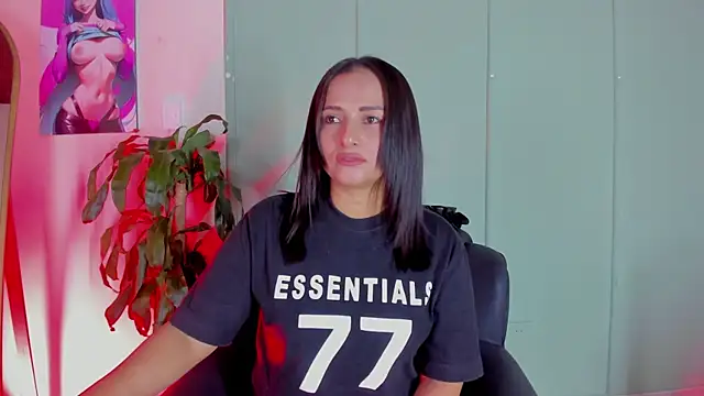 Snapshot of Zafiro__Brown chatting on 09-24-25, 11:57 Zafiro Brown online show from 09-24-25, 11:57