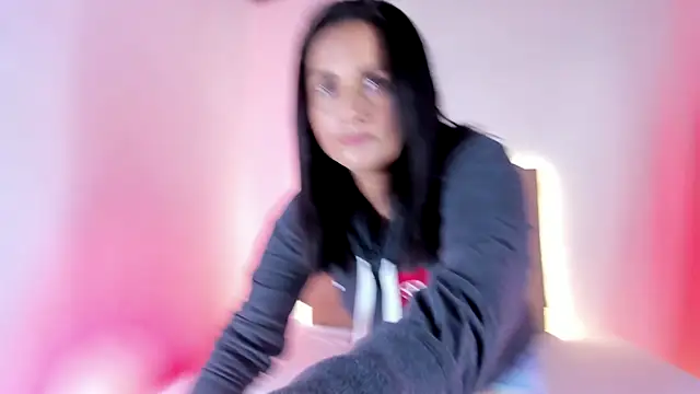 Snapshot of Zafiro__Brown chatting on 10-09-25, 12:14 Zafiro Brown online show from 10-09-25, 12:14