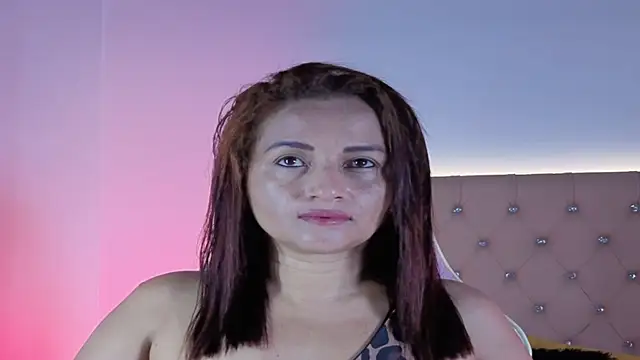 Snapshot of Zafiro__Brown chatting on 11-10-25, 12:04 Zafiro Brown online show from 11-10-25, 12:04