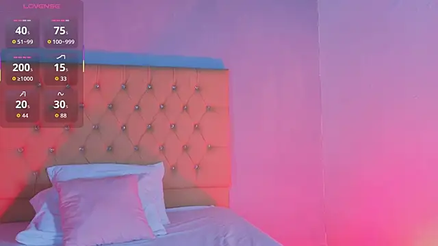 Snapshot of Zafiro__Brown chatting on 11-23-25, 12:16 Zafiro Brown online show from 11-23-25, 12:16