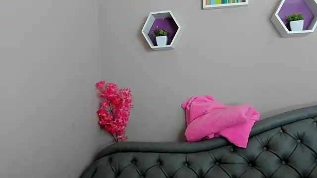 Dafne Mel online show from 09-09-25, 12:26