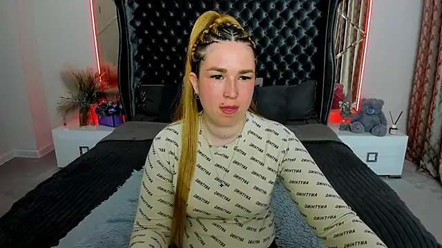 Sofii darling online show from 03-31-26, 04:29