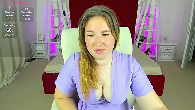 Sofii darling online show from 06-05-26, 04:35
