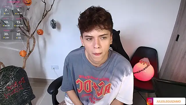 stev austin  online show from 10-18-25, 07:03