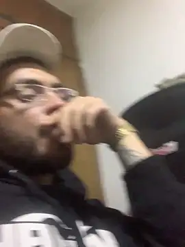 malek xarx  online show from 02-15-26, 02:19