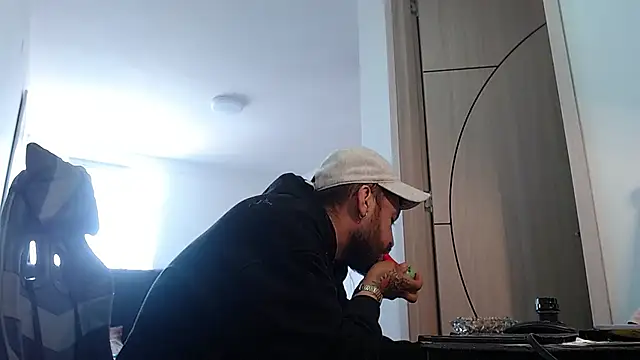 malek xarx  online show from 05-28-26, 03:09