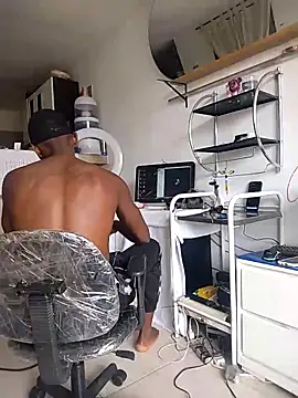 Snapshot of Jhoan_Simply chatting on 02-04-26, 08:14 Jhoan Simply online show from 02-04-26, 08:14