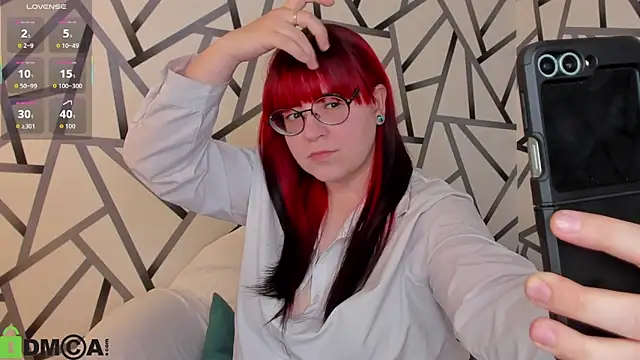 Michelle Wilsson online show from 12-14-25, 07:47