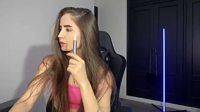 Snapshot of s_meow chatting on 10-22-25, 10:31 s meow online show from 10-22-25, 10:31