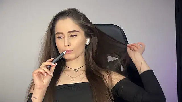 Snapshot of s_meow chatting on 12-04-25, 09:34 s meow online show from 12-04-25, 09:34