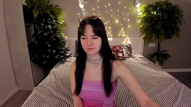 Snapshot of BerryDiva chatting on 01-10-26, 07:10 BerryDiva online show from 01-10-26, 07:10