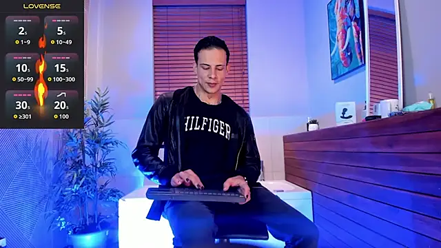 Snapshot of Dustin_Sonne chatting on 10-20-25, 03:29 Dustin Sonne online show from 10-20-25, 03:29