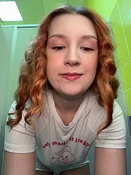 Snapshot of katexxxx chatting on 06-01-26, 06:31 katexxxx online show from 06-01-26, 06:31