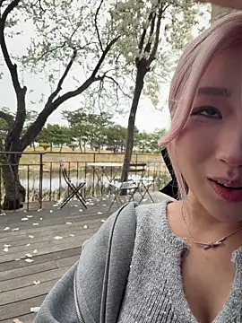 winter11 online show from 04-09-26, 03:06