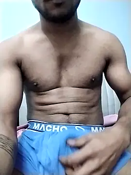 Snapshot of its_aadi121 chatting on 12-18-25, 02:56 its aadi121 online show from 12-18-25, 02:56