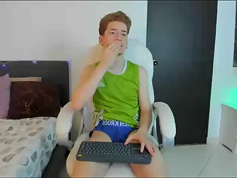 ThiagooJames online show from 02-21-26, 07:42