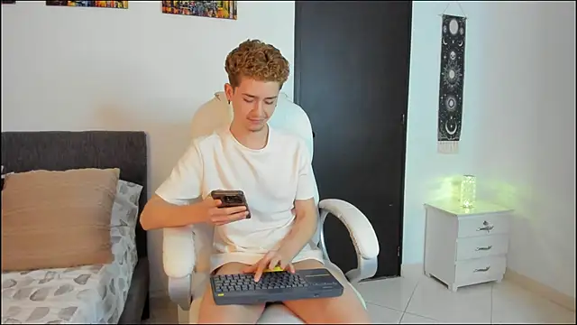 ThiagooJames online show from 02-24-26, 12:19