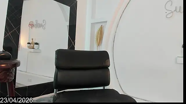 Snapshot of Vicky_Hottman chatting on 04-24-26, 02:30 Vicky Hottman online show from 04-24-26, 02:30