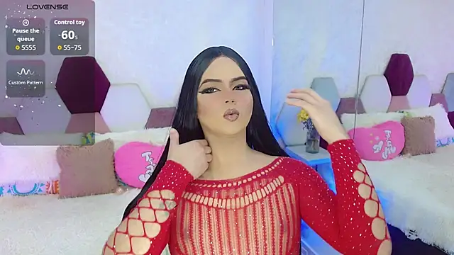 kushina uzumaki75 online show from 10-13-25, 06:35