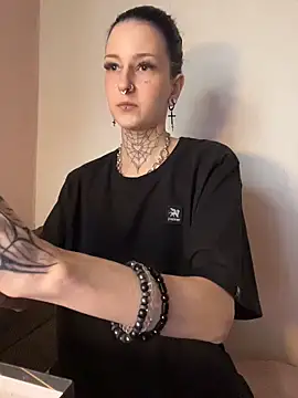 Seductively4 20 online show from 04-18-26, 12:20