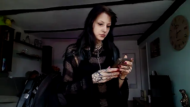 Snapshot of Seductively4_20 chatting on 07-04-26, 08:09 Seductively4 20 online show from 07-04-26, 08:09