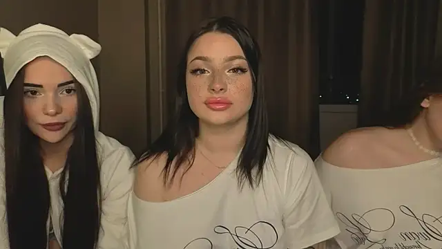 honey     bunny online show from 09-29-25, 03:50