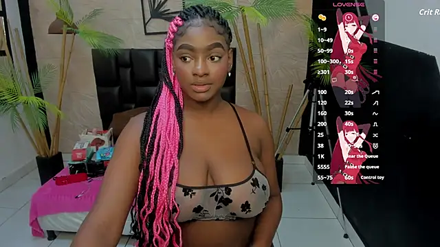 Snapshot of alana_bonny chatting on 11-15-25, 12:45 alana bonny online show from 11-15-25, 12:45