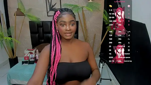 Snapshot of alana_bonny chatting on 11-24-25, 01:00 alana bonny online show from 11-24-25, 01:00